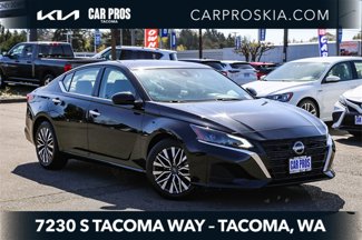 Used 2023 Nissan Altima 2.5 SV image 1