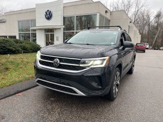 Certified 2022 Volkswagen Taos SEL image 1