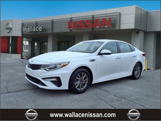 Used 2020 Kia Optima LX image 1