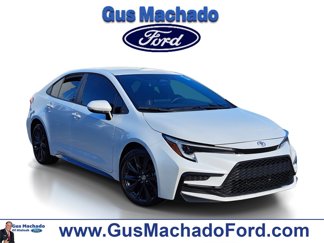 Used 2023 Toyota Corolla SE image 1
