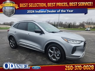 Used 2024 Ford Escape ST-Line w/ Cold Weather Package image 1