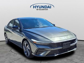 New 2025 Hyundai Elantra Sport image 1