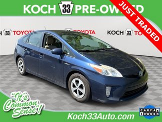 Used 2015 Toyota Prius Four image 1