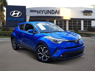Used 2018 Toyota C-HR XLE image 1