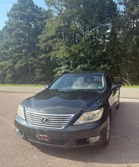 Used 2010 Lexus LS 460 L image 1