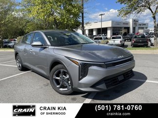 New 2025 Kia K4 LXS image 1