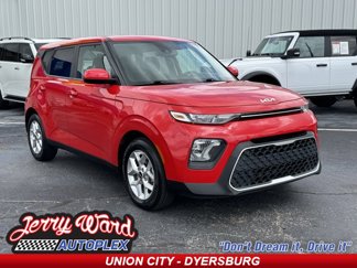 Used 2022 Kia Soul S image 1