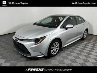 Used 2022 Toyota Corolla LE image 1