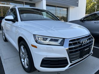 Used 2019 Audi Q5 2.0T Premium Plus w/ Premium Plus Package image 1