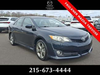 Used 2012 Toyota Camry SE image 1