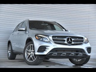 Used 2017 Mercedes-Benz GLC 300 4MATIC image 1