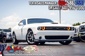 Used 2022 Dodge Challenger GT image 1