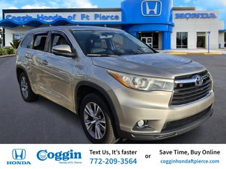 Used 2016 Toyota Highlander Plus image 1