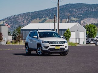 Used 2019 Jeep Compass Latitude image 1