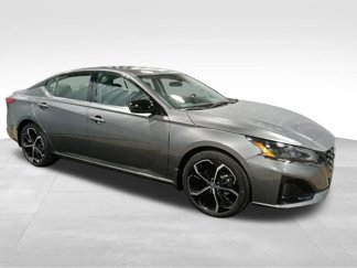 New 2024 Nissan Altima 2.5 SR w/ SR Premium Package image 1