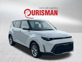 Used 2023 Kia Soul LX w/ LX Technology Package image 1