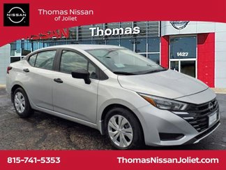 Used 2025 Nissan Versa S image 1