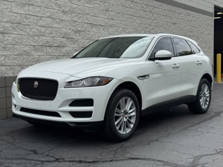 Used 2017 Jaguar F-PACE Prestige image 1
