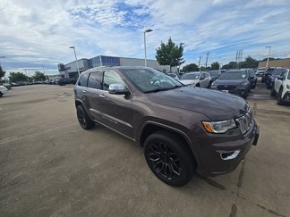 Used 2018 Jeep Grand Cherokee Overland image 1