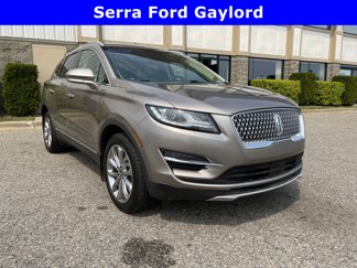 Used 2019 Lincoln MKC Select w/ Select Plus Package image 1