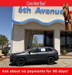 Used 2023 Jeep Cherokee Altitude Lux image 1