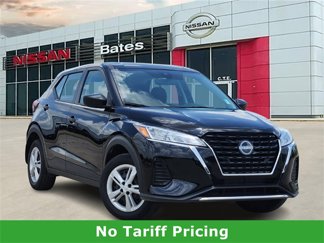 Used 2023 Nissan Kicks S w/ Interior Electronics Package image 1