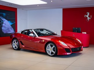 Used 2011 Ferrari 599 SA Aperta image 1