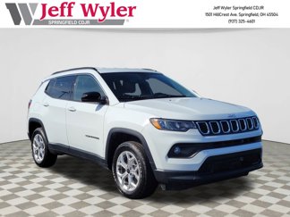 New 2025 Jeep Compass Latitude image 1