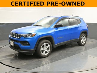 Used 2023 Jeep Compass Latitude image 1
