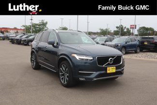 Used 2018 Volvo XC90 T6 Momentum w/ Convenience Package image 1