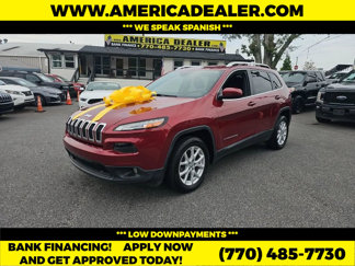 Used 2017 Jeep Cherokee Latitude w/ Comfort & Sound Group image 1