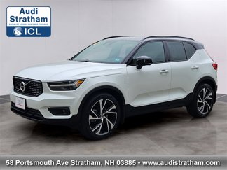 Used 2021 Volvo XC40 T5 R-Design w/ Advanced Package image 1