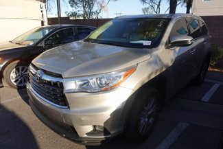 Used 2015 Toyota Highlander XLE image 1