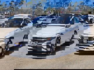 New 2025 Hyundai Elantra Sport image 1