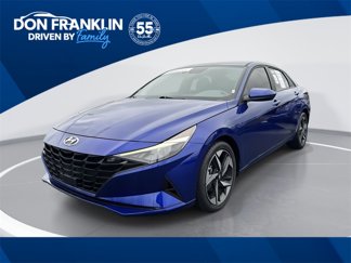 Used 2023 Hyundai Elantra SEL w/ Convenience Package image 1