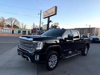 Used 2021 GMC Sierra 2500 Denali w/ Denali Ultimate Package image 1