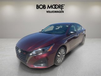 Used 2025 Nissan Altima 2.5 SV image 1