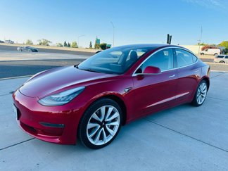 Used 2018 Tesla Model 3 image 1