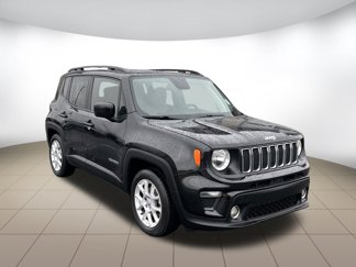 Used 2020 Jeep Renegade Latitude w/ Cold Weather Group image 1