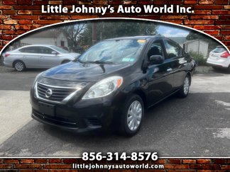 Used 2014 Nissan Versa SV image 1