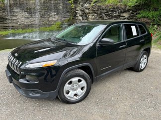 Used 2017 Jeep Cherokee Sport image 1
