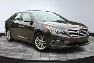 Used 2015 Hyundai Sonata SE image 1