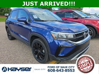 Used 2022 Volkswagen Taos SE w/ Panoramic Sunroof Package image 1
