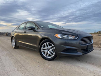 Used 2015 Ford Fusion SE image 1