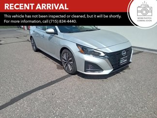 Used 2023 Nissan Altima 2.5 SV image 1