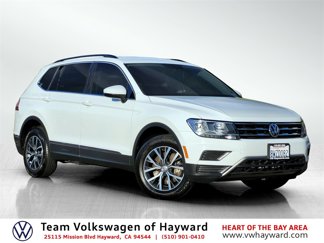 Used 2020 Volkswagen Tiguan SE image 1