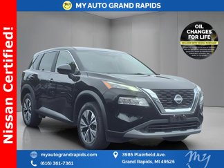 Used 2023 Nissan Rogue SV image 1