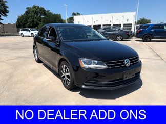 Used 2017 Volkswagen Jetta SE image 1