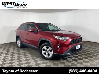 Used 2021 Toyota RAV4 XLE w/ Convenience Package image 1