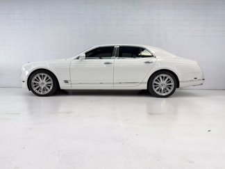 Used 2015 Bentley Mulsanne image 1